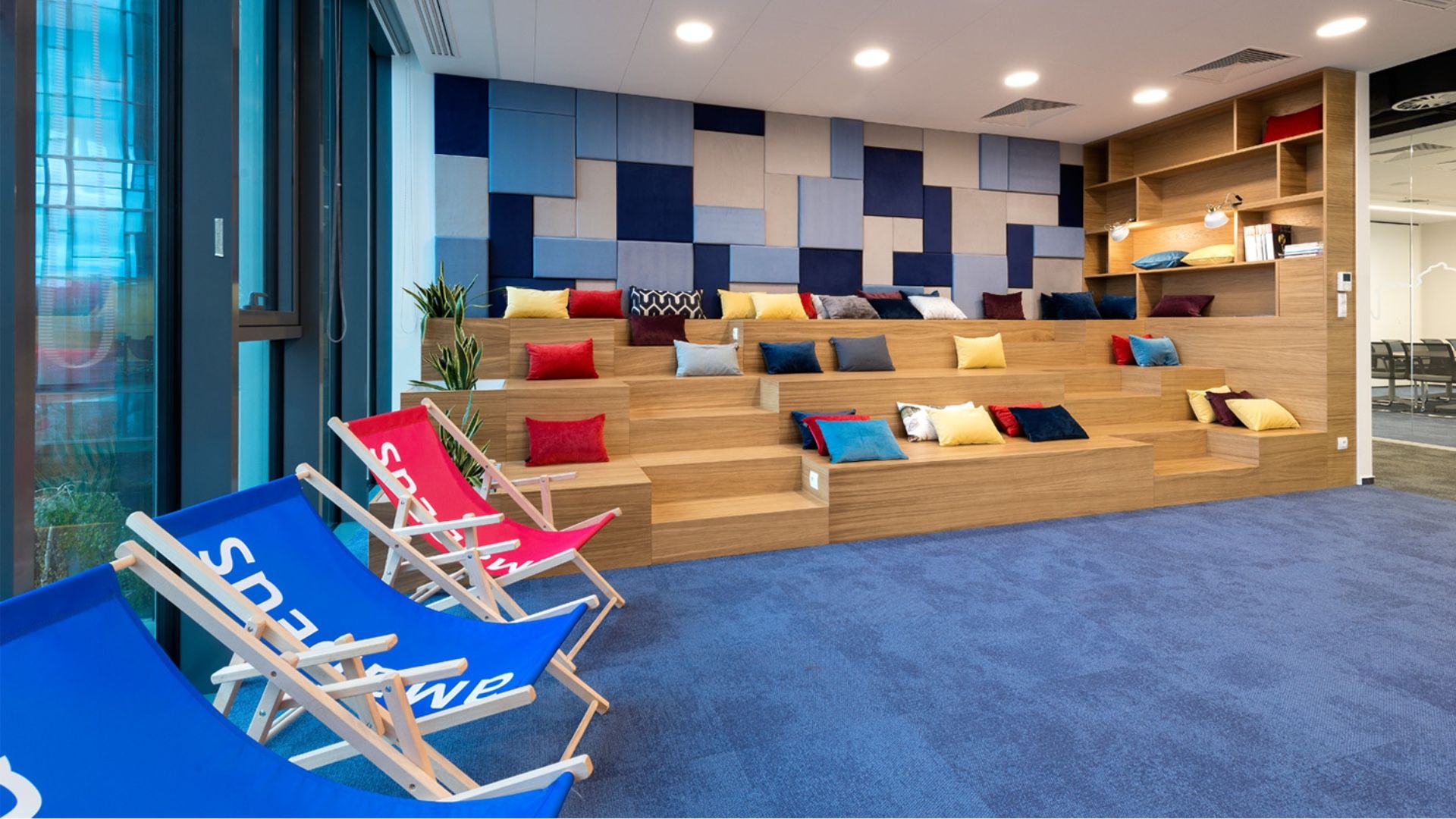 Kreativa - interior design for an office at a Amadeus in Warsaw, relaxation zone