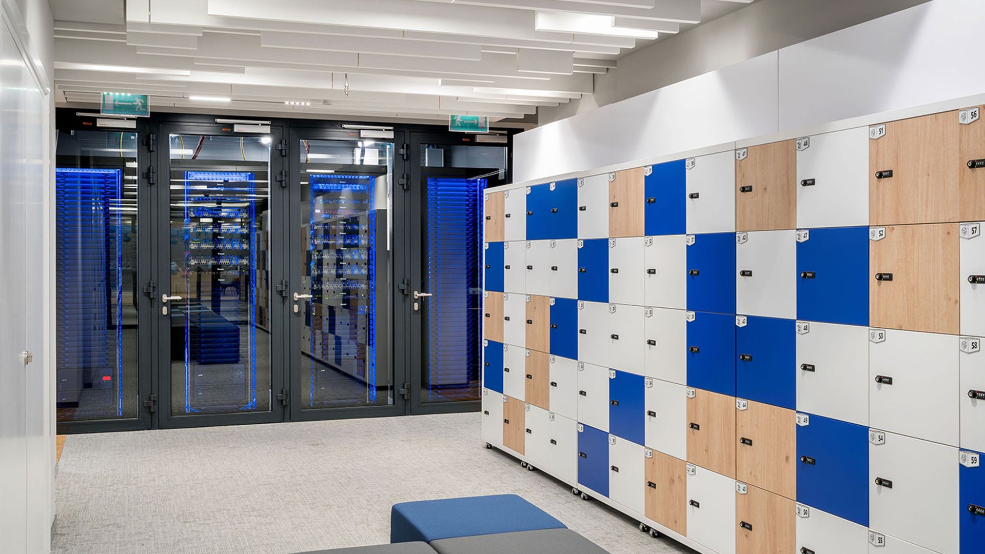 Kreativa - interior design for an office at a confidential client in Warsaw, lockers and a technical room