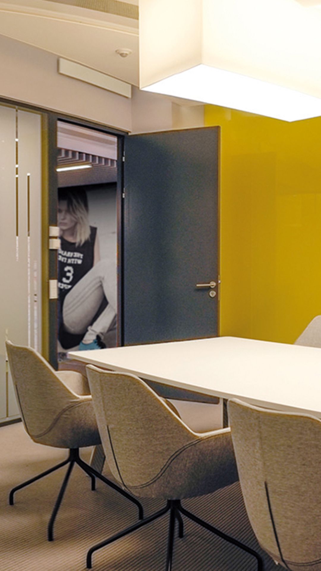 Kreativa - interior design for the Adidas office in Warsaw, meeting room